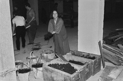Manhattan Dungeons, or the Art of Other Media exhibition, garages, Ł&oacute;dź, 1989