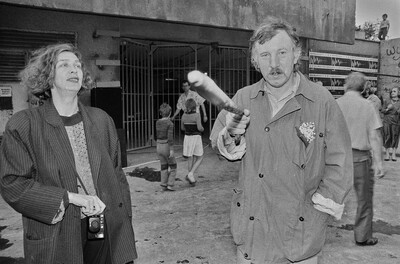 Manhattan Dungeons, or the Art of Other Media exhibition, garages, Ł&oacute;dź, 1989