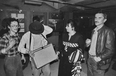 Manhattan Dungeons, or the Art of Other Media exhibition, garages, Ł&oacute;dź, 1989