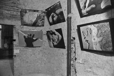 Wystawa &bdquo;Ruch łódzkiej neoawangardy 1970-1992&rdquo;, Pałac Grohmana, Ł&oacute;dź, 1992