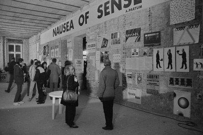 Wystawa &bdquo;Ruch łódzkiej neoawangardy 1970-1992&rdquo;, Pałac Grohmana, Ł&oacute;dź, 1992