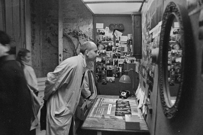 Wystawa &bdquo;Ruch łódzkiej neoawangardy 1970-1992&rdquo;, Pałac Grohmana, Ł&oacute;dź, 1992