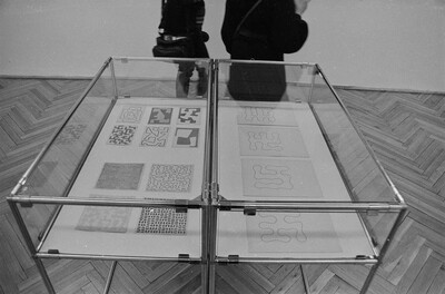 Wystawa &bdquo;Ruch łódzkiej neoawangardy 1970-1992&rdquo;, Pałac Grohmana, Ł&oacute;dź, 1992