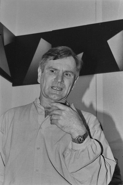 J&oacute;zef Robakowski, &bdquo;Gabinet kątów energetycznych&rdquo;, Galeria Wschodnia, Ł&oacute;dź, 1987