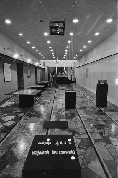 Piotr Bernacki, Wojciech Bruszewski, Jan Wojciechowski, "Conceptions", Współczesna Gallery, 1975