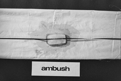 Krzysztof Zarębski, performance &bdquo;Ambush&rdquo;, Galeria Repassage, Warszawa, 1974