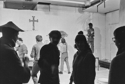 &bdquo;Wsp&oacute;lne malowanie&rdquo;, happening w Galerii Stodoła, Warszawa, 1986