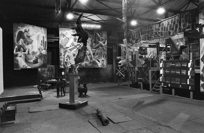 Wystawa &bdquo;Co słychać&rdquo;, dawna Fabryka Norblina, Warszawa, 1987