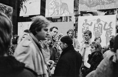 Wystawa &bdquo;Co słychać&rdquo;, dawna Fabryka Norblina, Warszawa, 1987