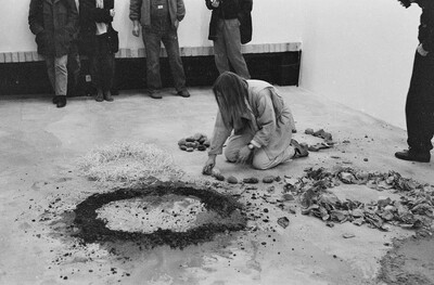 Międzynarodowe spotkanie artyst&oacute;w &bdquo;Videoperformance&rdquo;, Koszalin, 1990