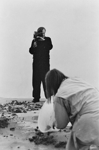 Międzynarodowe spotkanie artyst&oacute;w &bdquo;Videoperformance&rdquo;, Koszalin, 1990