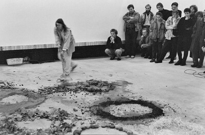 Międzynarodowe spotkanie artyst&oacute;w &bdquo;Videoperformance&rdquo;, Koszalin, 1990