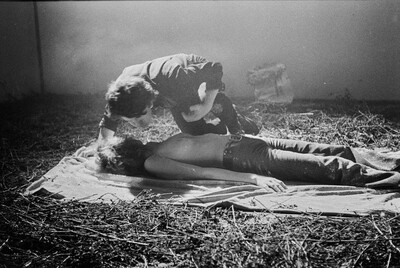 Krzysztof Zarębski, performance of "Flowers", Women's League Club, Warsaw, 1971