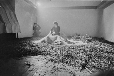 Krzysztof Zarębski, performance of "Flowers", Women's League Club, Warsaw, 1971