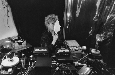 Jolanta Lothe, Piotr Lachman &bdquo;Akt-orka II&rdquo; (pr&oacute;by), SPAM, Warszawa, 1989