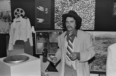 Jacek Kryszkowski, Adam Rzepecki &bdquo;Pozbędziemy się dzieł sztuki światowej i rodzimej jakie znajdują się w naszym zasięgu&rdquo;, Mała Galeria, Warszawa, 1985