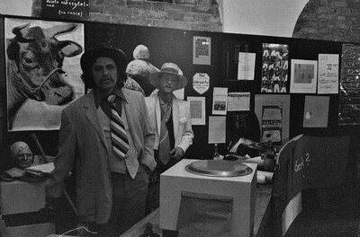 Jacek Kryszkowski, Adam Rzepecki &bdquo;Pozbędziemy się dzieł sztuki światowej i rodzimej jakie znajdują się w naszym zasięgu&rdquo;, Mała Galeria, Warszawa, 1985