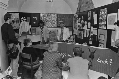 Jacek Kryszkowski, Adam Rzepecki &bdquo;Pozbędziemy się dzieł sztuki światowej i rodzimej jakie znajdują się w naszym zasięgu&rdquo;, Mała Galeria, Warszawa, 1985