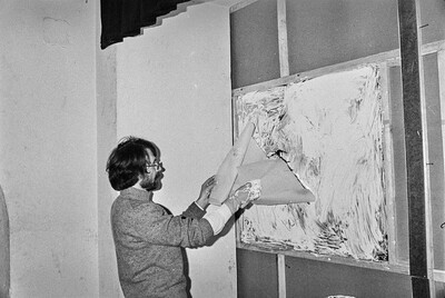 Krzysztof Zarębski, performance, Sigma Gallery, Warsaw, 1973