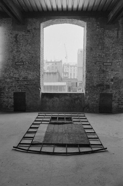 Wystawa &bdquo;Konstrukcja w procesie&rdquo; (dokumentacja), Łódź, 1990