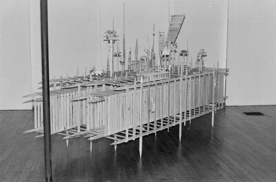 Exhibition "Construction in Process" (documentation), Ł&oacute;dź, 1990