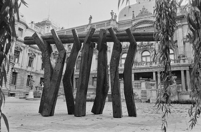 Exhibition "Construction in Process" (documentation), Ł&oacute;dź, 1990