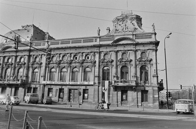 Exhibition "Construction in Process" (documentation), Ł&oacute;dź, 1990