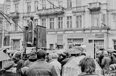 "Construction in Process" exhibition, Ł&oacute;dź, 1981
