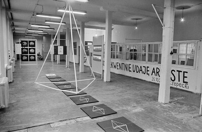 "Construction in Process" exhibition, Ł&oacute;dź, 1981