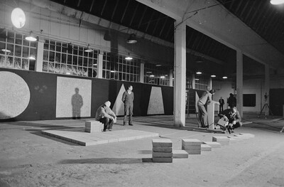 "Construction in Process" exhibition, Ł&oacute;dź, 1981