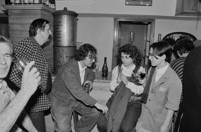 Wystawa &bdquo;Konstrukcja w procesie&rdquo; (otwarcie), Łódź, 1990