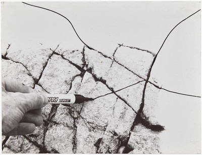 Obiekty chwilowe. Projekt rozpadu